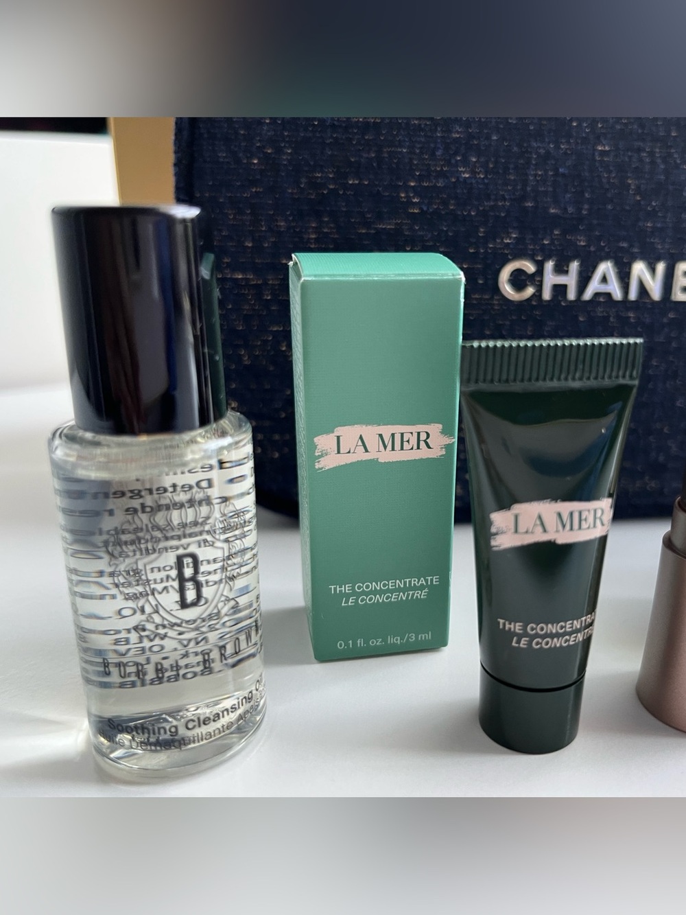 🔥 6 Piece Luxury Makeup/Skincare Bundle - Picture 4 of 12